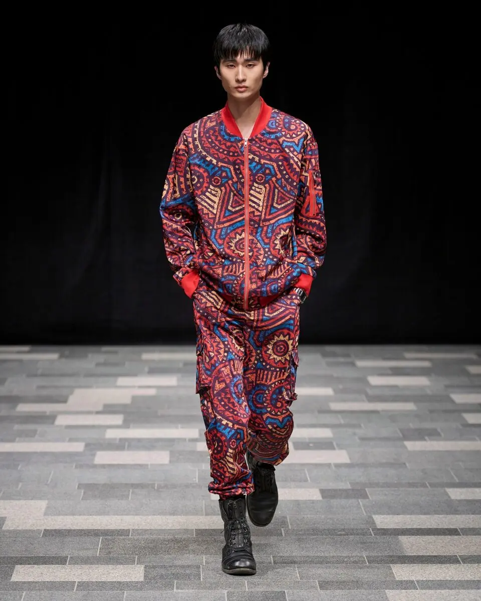 Tenue 5 Tokyo Fashion Week