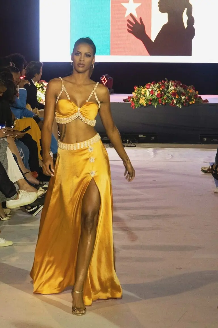 Tenue 9 Fashion Réunion