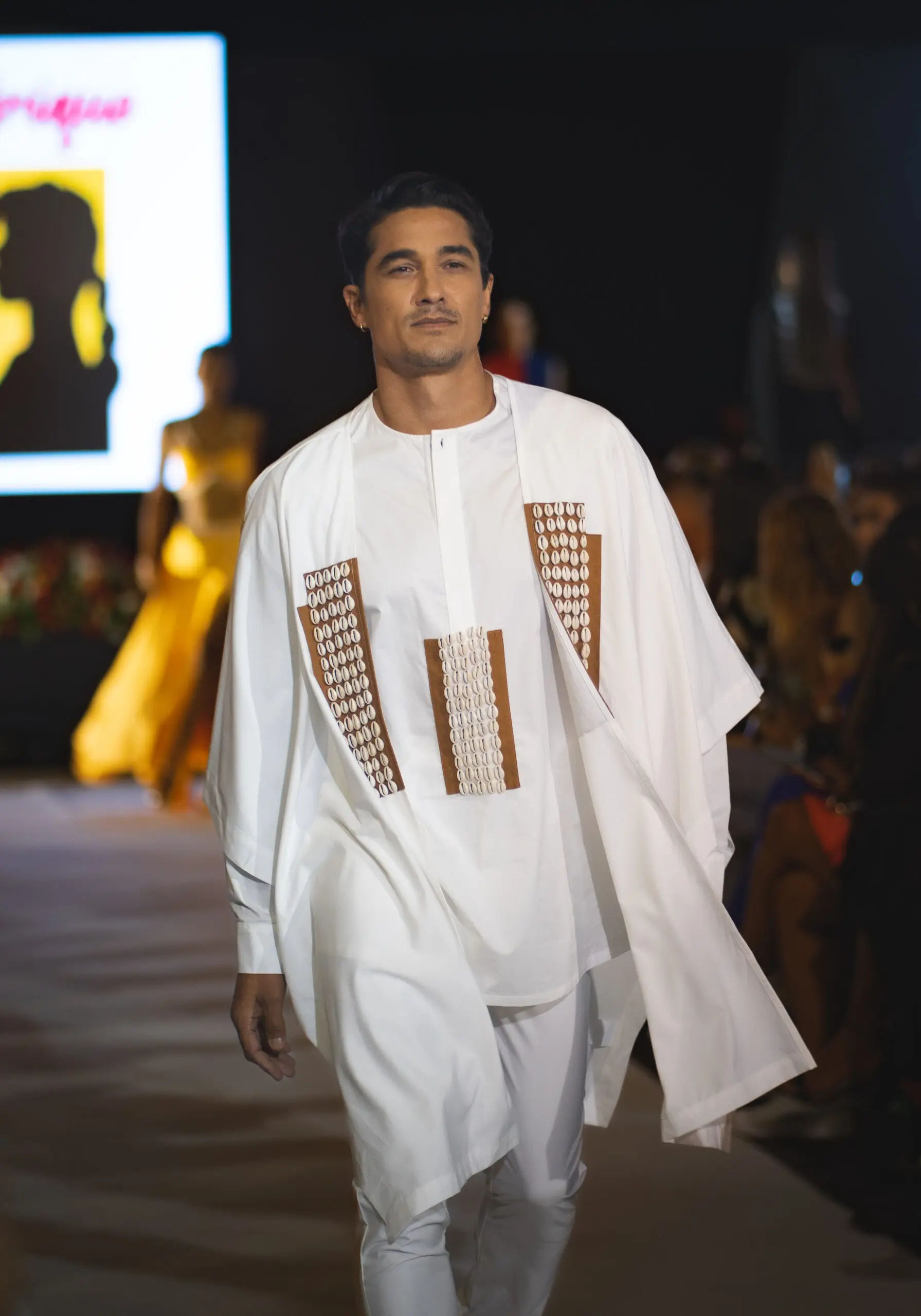 Tenue 8 Fashion Réunion