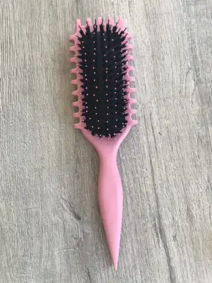 Brosse définissante