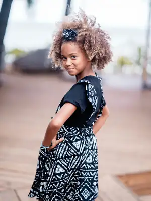 Jupe enfant à bretelles Loumé 3