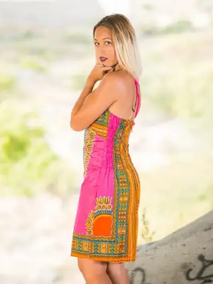 Robe Dashiki décolletée (3 coloris) 9