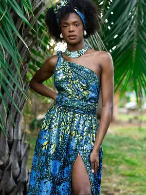 Robe Infinity Isis
