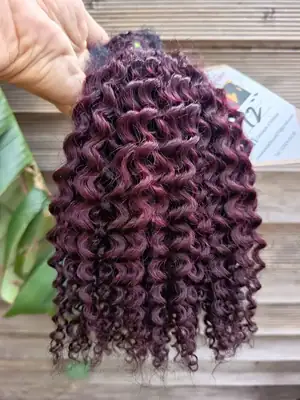 Tissage Kinky curly bordeaux