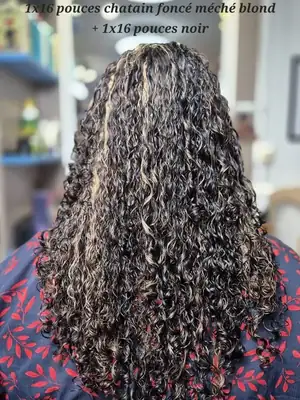 Tissage Pixel curl châtain foncé méché blond 4