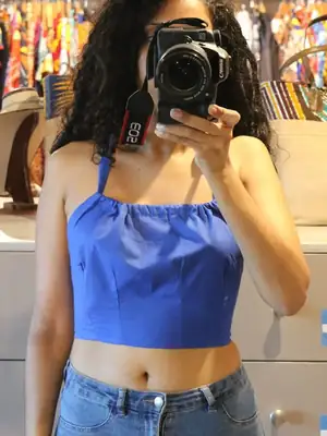 Top dos nu Bleu roi