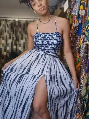 Top dos nu Indigo 3