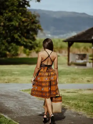 Black Backless Top 9